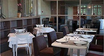Logis Hotel Le Prieure Des Gourmands Châteaubriant 外观 照片